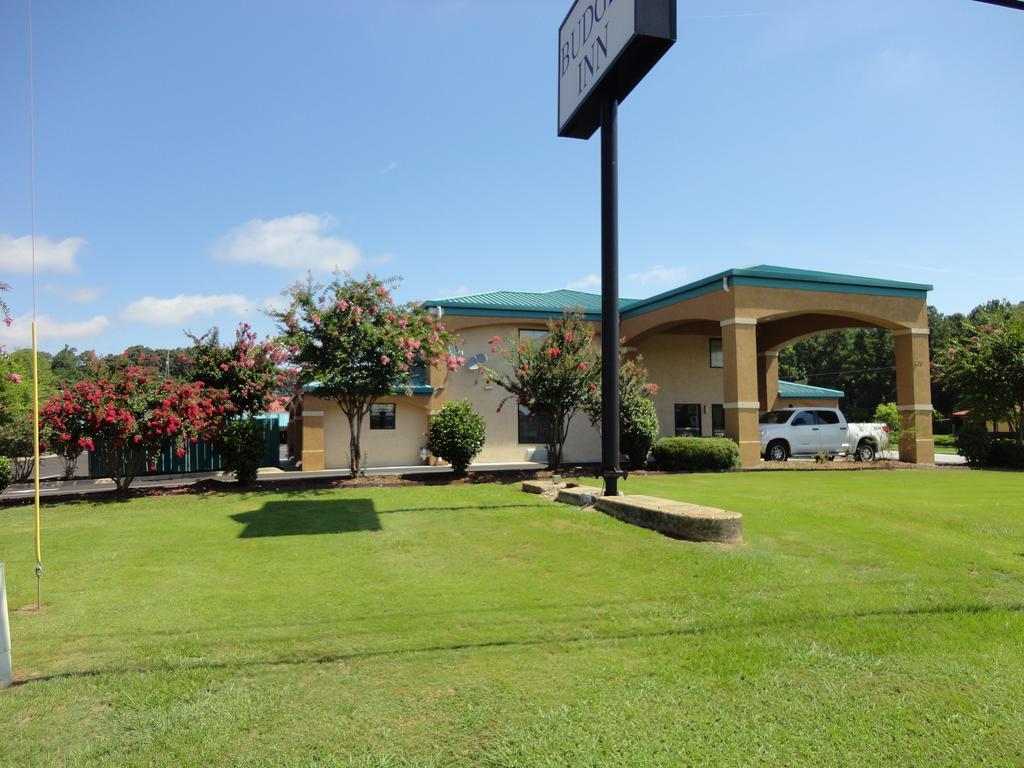 Budget Inn Northport Exterior photo