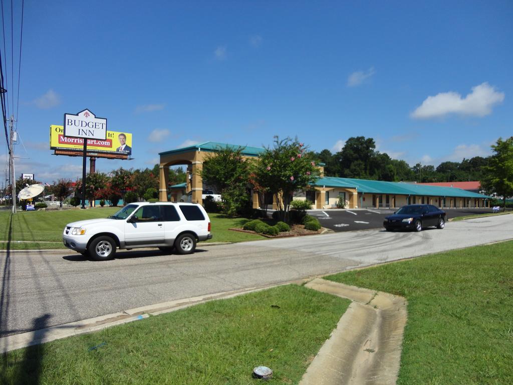Budget Inn Northport Exterior photo